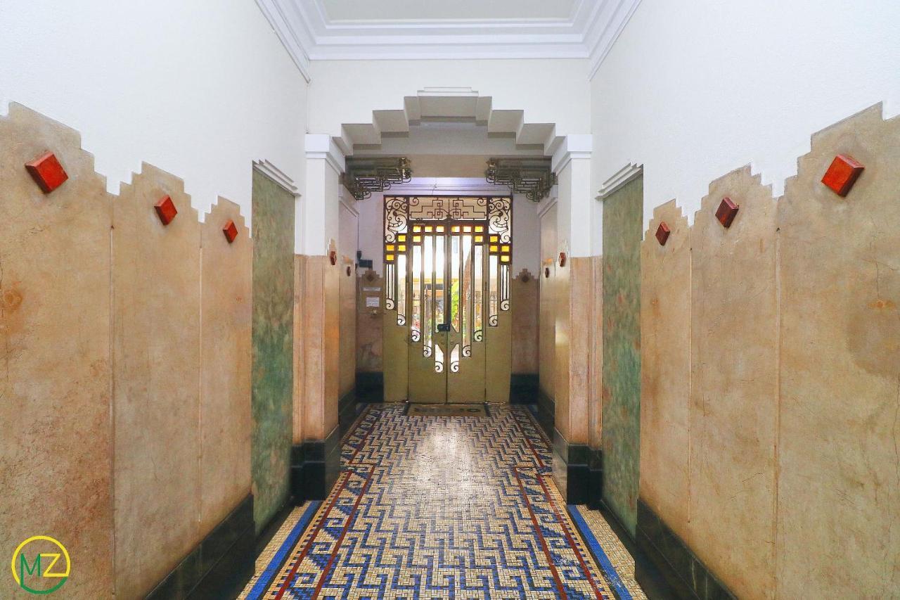 Adoravel 2 Quartos Em Predio Art-decor * Rio de Janeiro