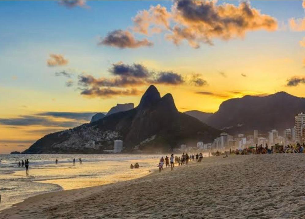 Excelente Apto -smart Tv- Localização No Leblon Apartamento