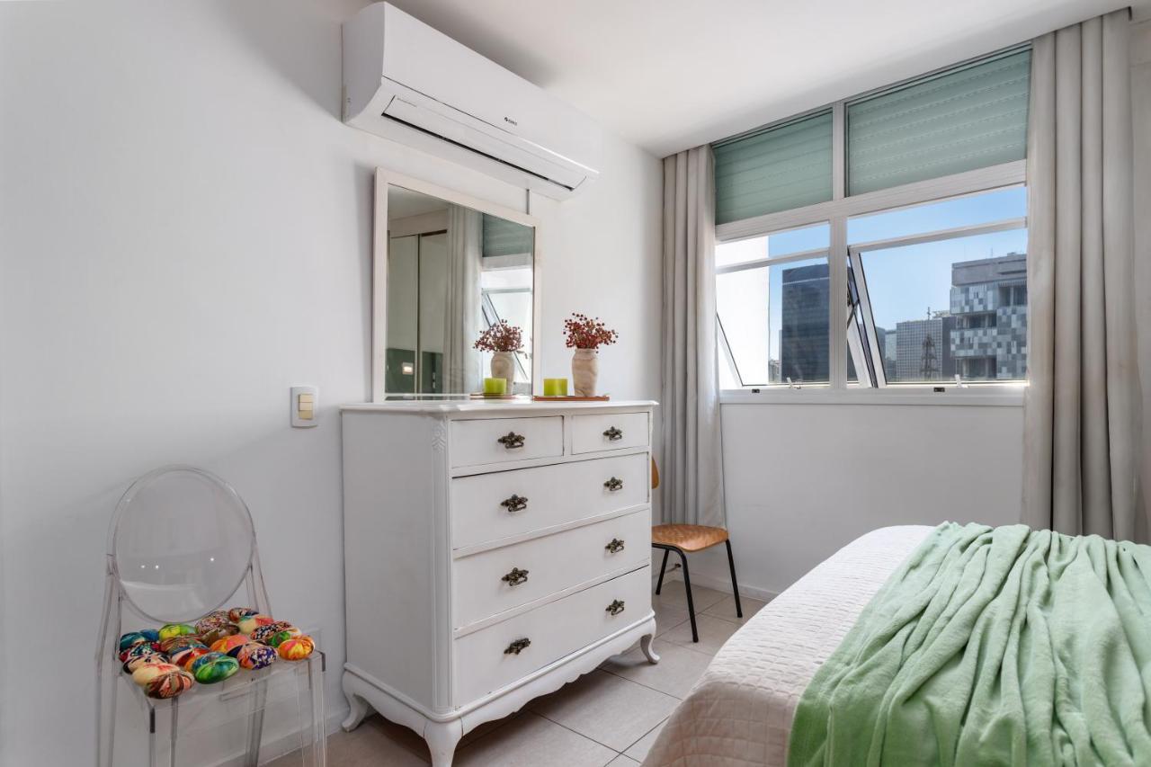 Apartment Estudio, Piscina, Sauna Na Lapa, Regiao Boemia Do Rio-hospedaqui