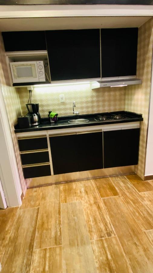 Apartamento Xavier Da Silveira 40 *
