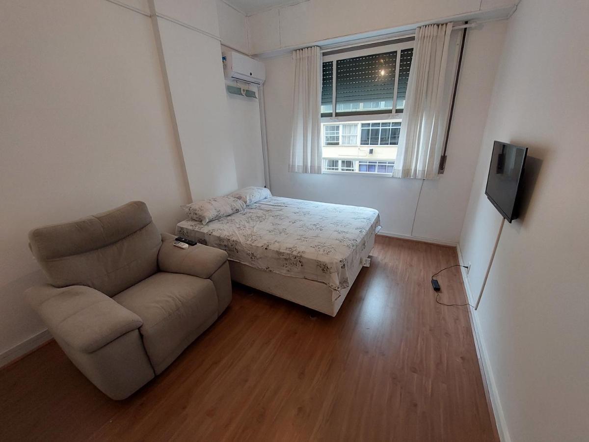 Homestay Em Copacabana, *