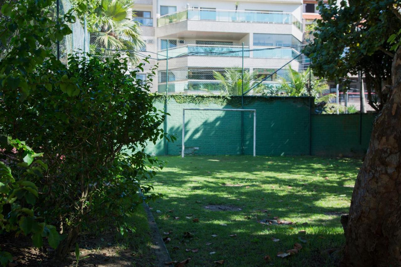 Oasis No Recreio Dos Bandeirantes * Rio de Janeiro