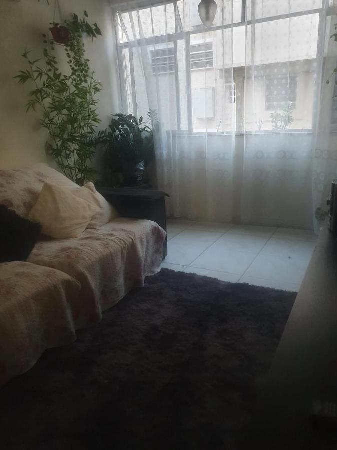 Compartilhado Em Del Castilho Apartamento *