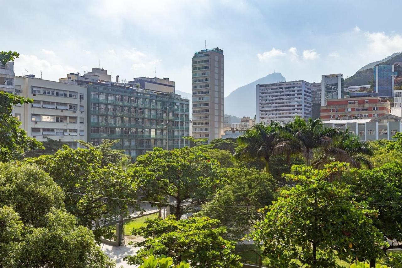 Curtaipanema: Flat Qd C/varanda Piscina Vaga Rio de Janeiro