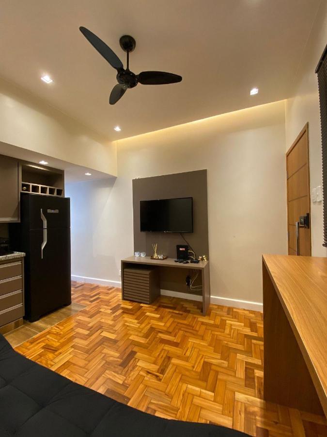 Pf12 - A 1 Minuto Da De Copacabana Apartamento Rio de Janeiro