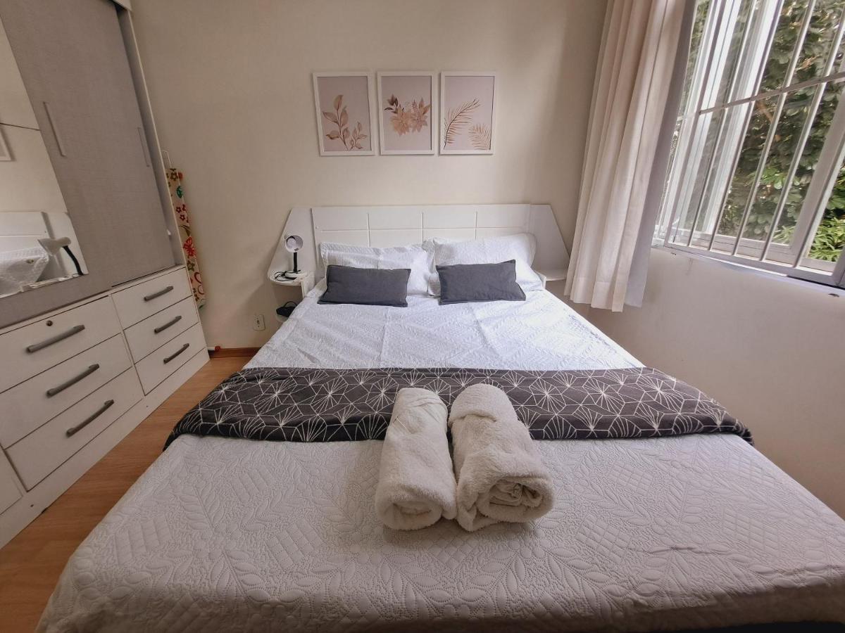 Apto Completo Com Vaga Entre Botafogo E Copacabana Apartamento Rio de Janeiro