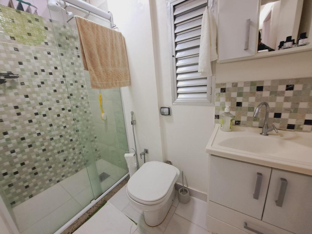 Apto Completo Com Vaga Entre Botafogo E Copacabana Apartamento Rio de Janeiro