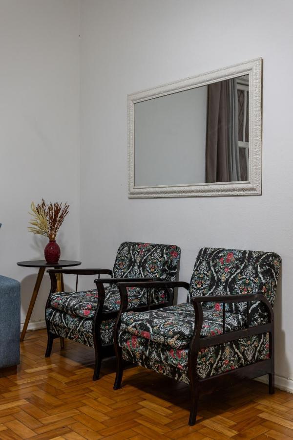Agradavel Em Copacabana - Ideal Amigos - El108 Z4 Apartamento *