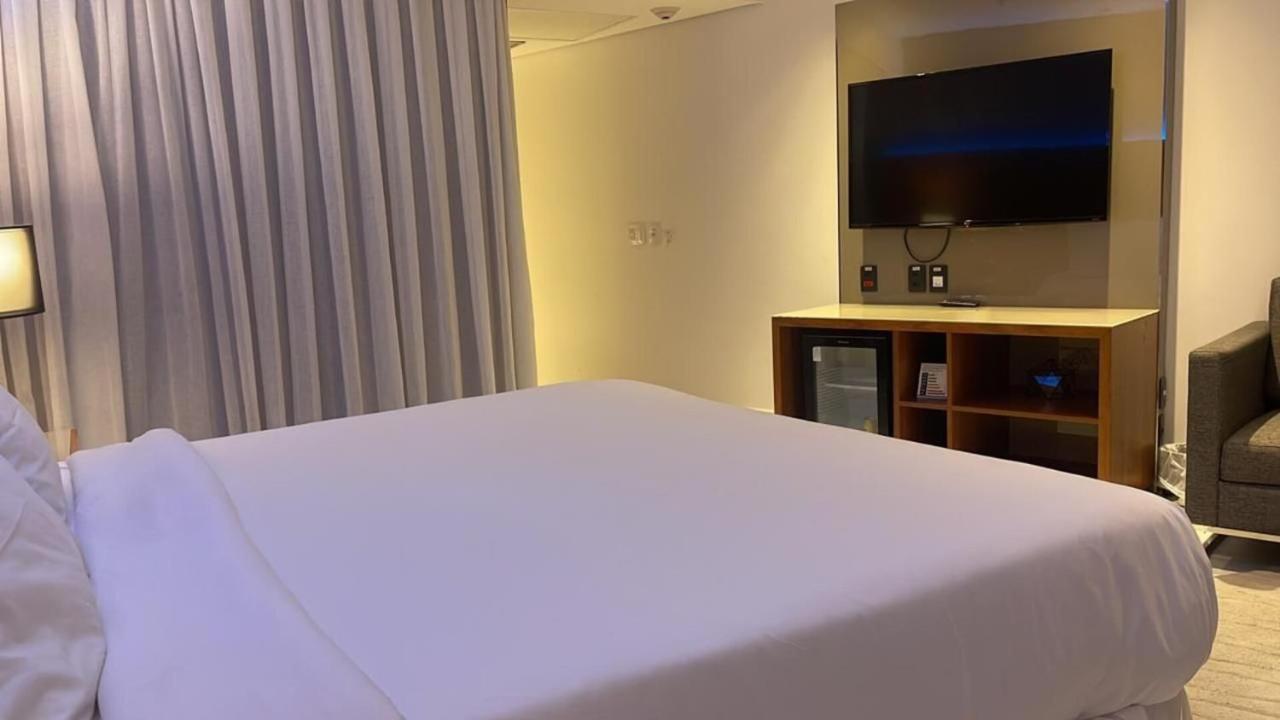 Apartamento Em Frente Ao Mar *