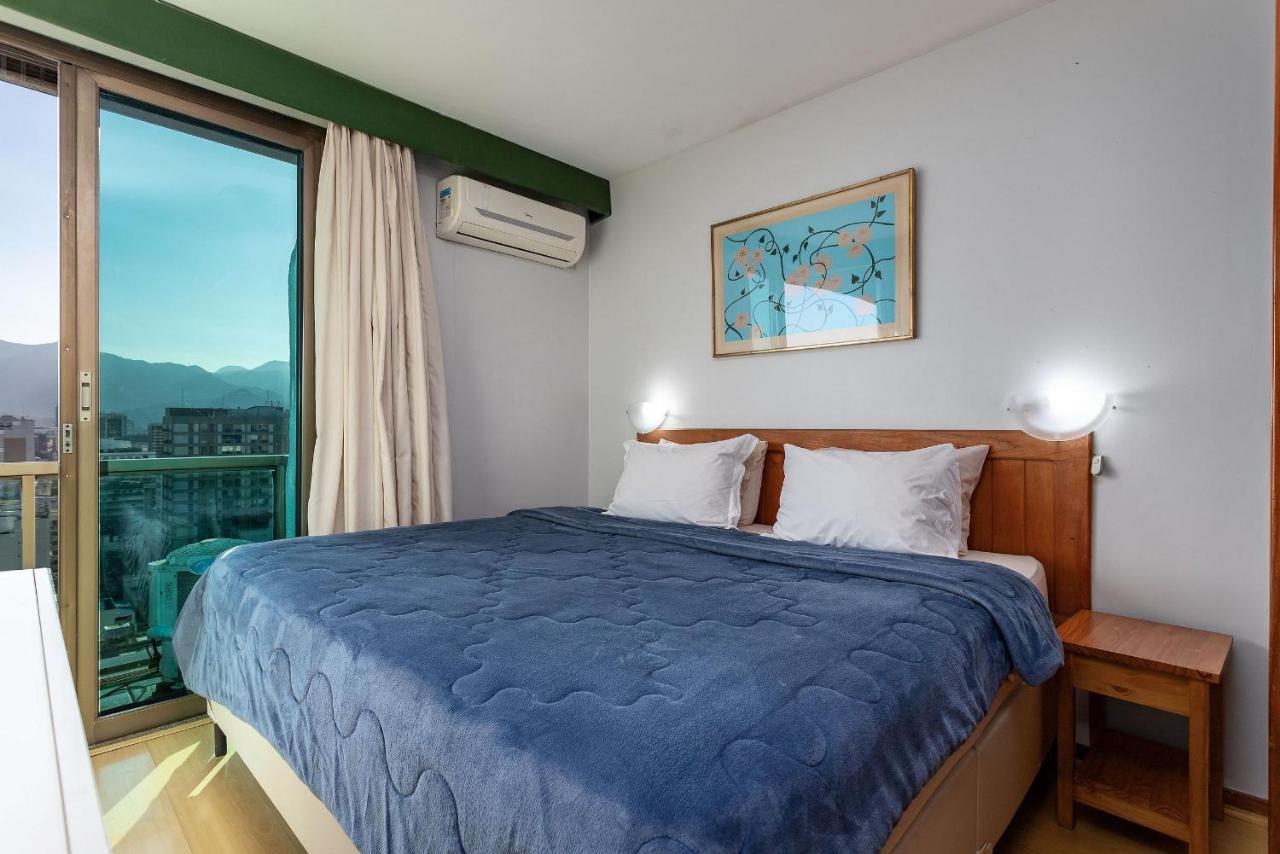 Apartamento 50m Ipanema Com Piscina, Academia E Restaurante *