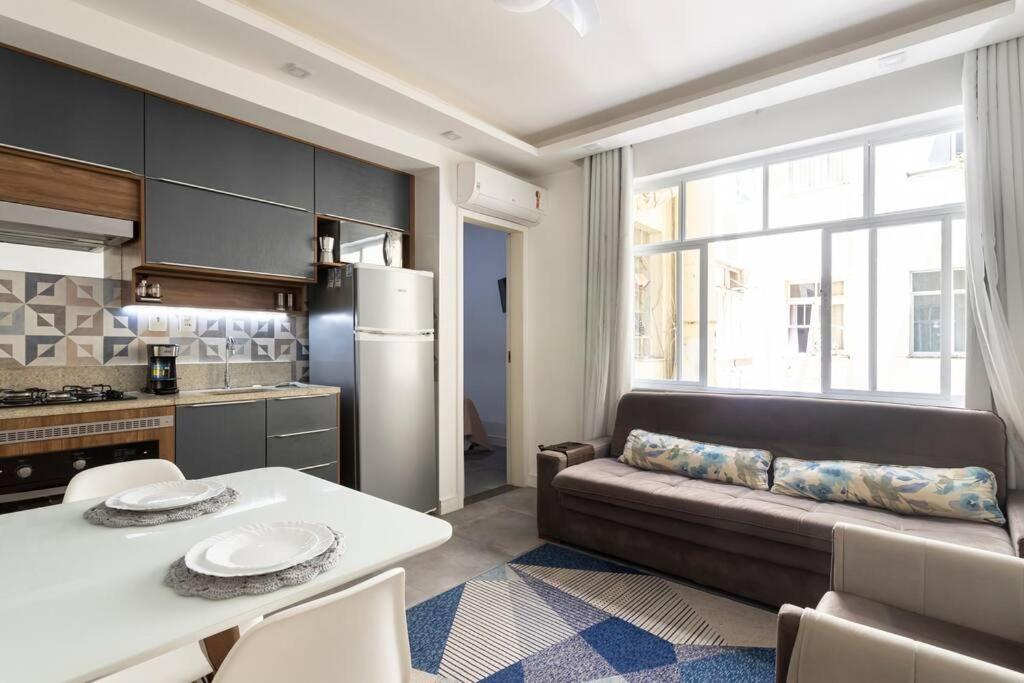 1 A 4 Min Da - Copacabana Apartamento *