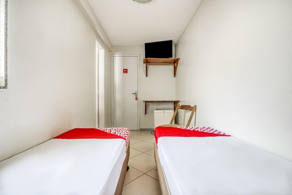 Vital, Hotel