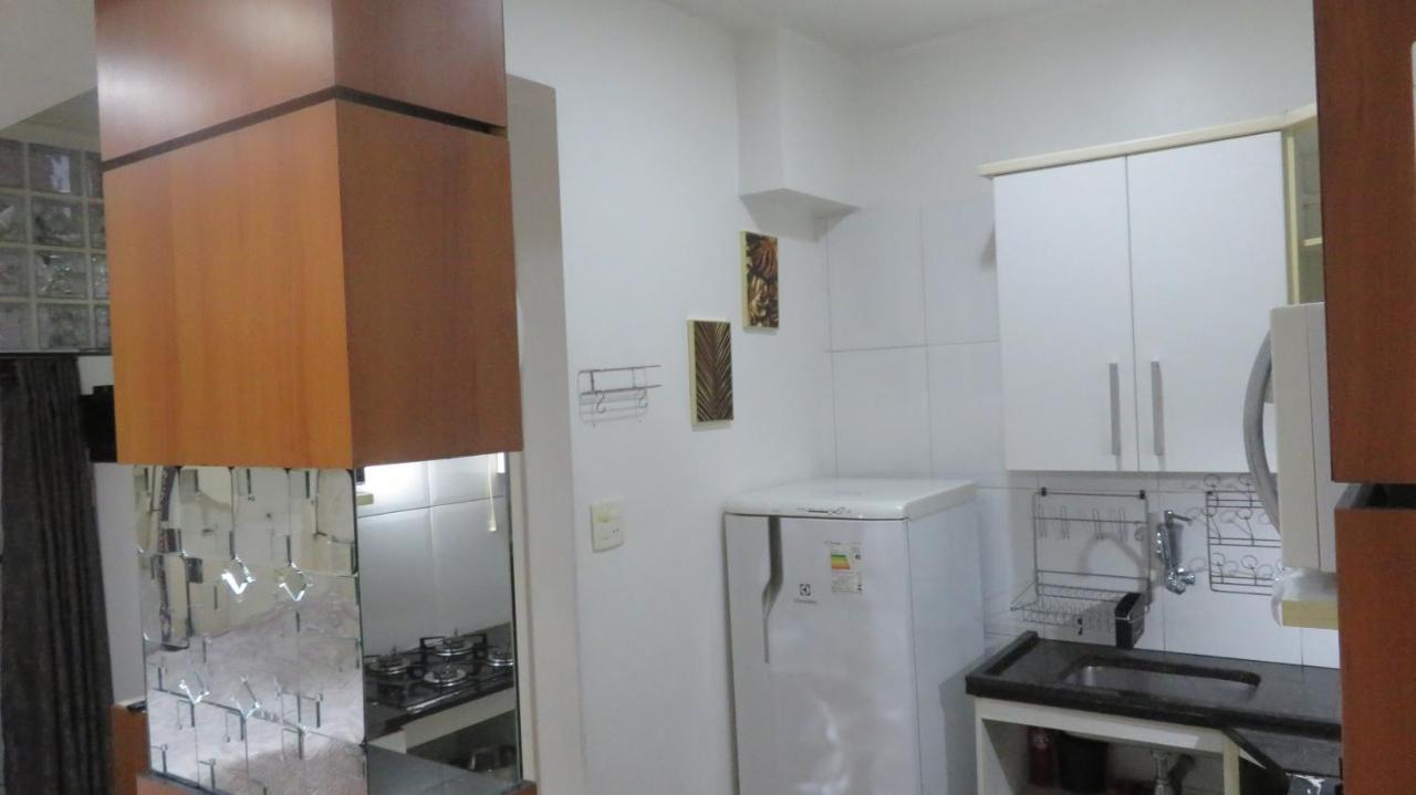Charmoso Flat Independente Copacabana Apartamento