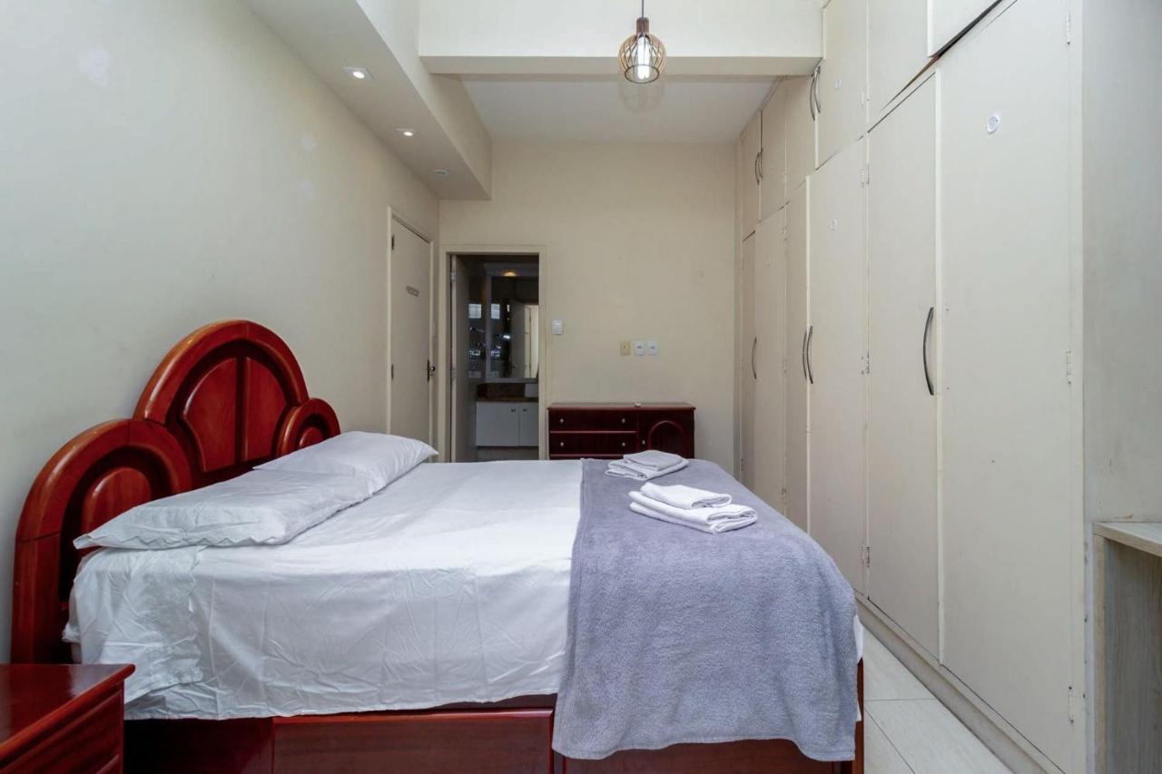 Apto Com Ar-condicionado Na Praia De Copacabana Apartamento Rio de Janeiro