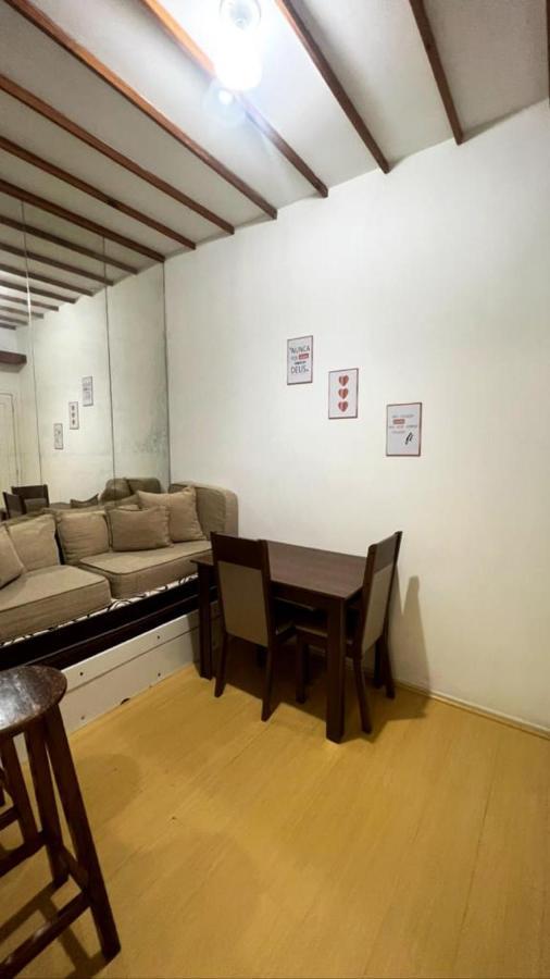 Apartamento Maravilhoso E Sala Ate 4 Pessoas No Leblon Na Av Ataulfo De Paiva *