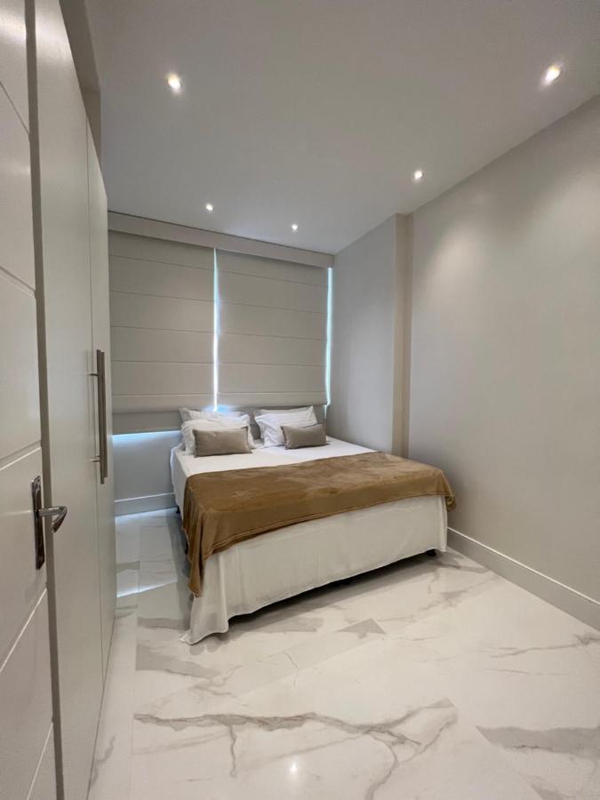 Maravilhoso De 2 Quartos Em Copacabana Quadra Da * Rio de Janeiro