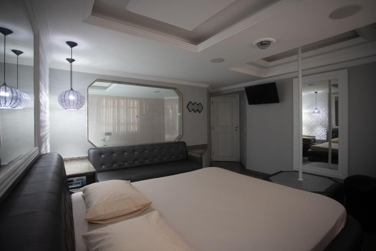 Show Adult Only Hotel 3*
