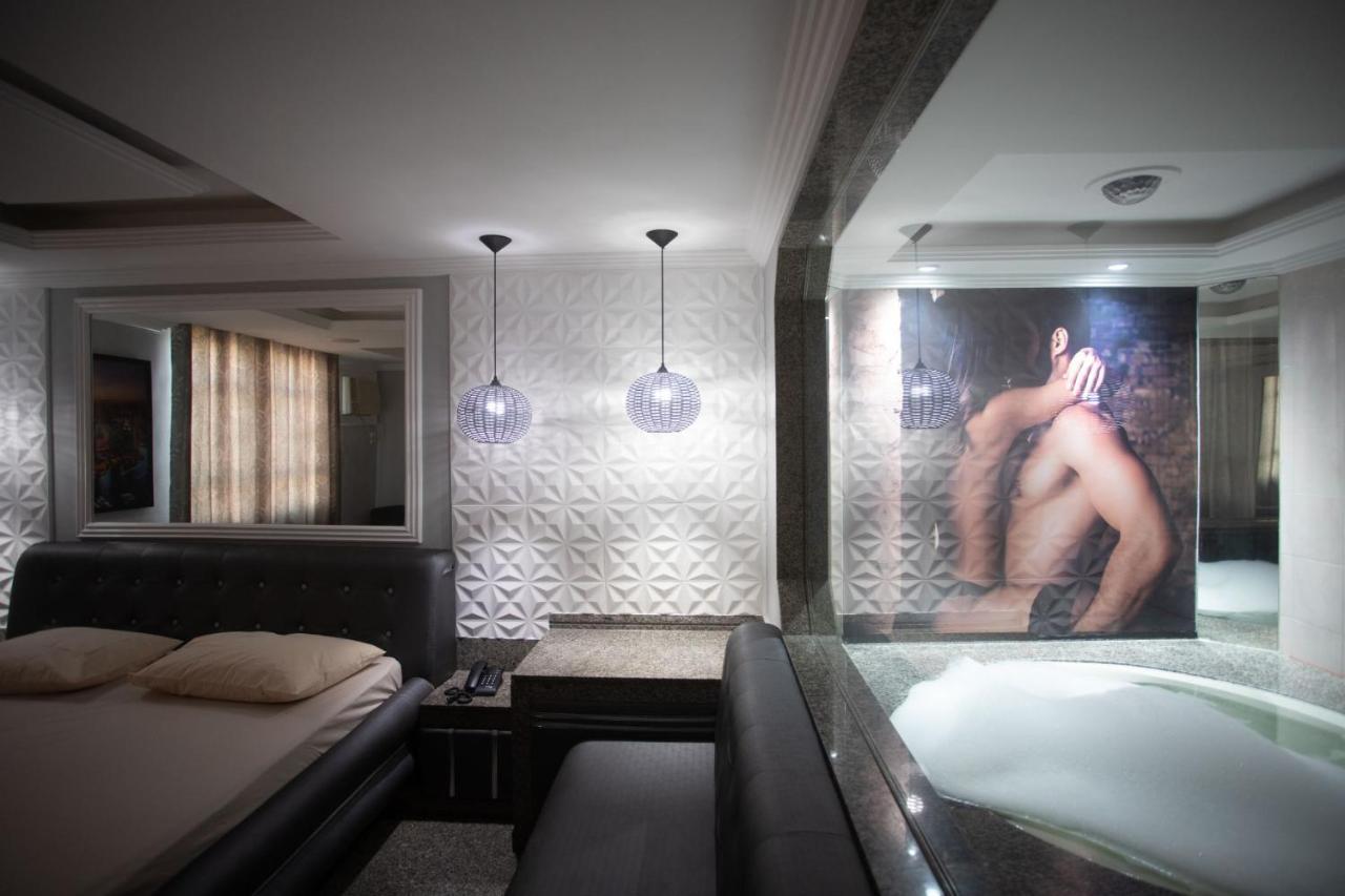 Show Adult Only Hotel