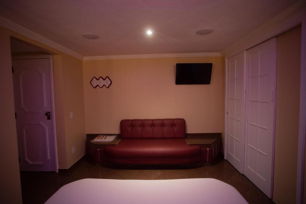 Hotel Show Adult Only 3*