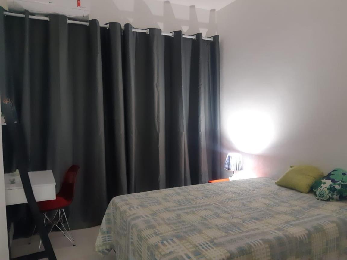 Apartamento Lev - Apto Beira-mar - Posto 2 - Copacabana *