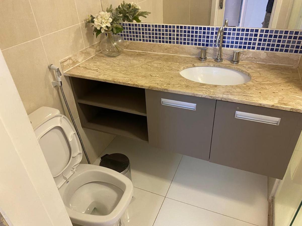 Apto Com Vista Mar, Piscina, Sauna, Academia E Servicos De Limpeza