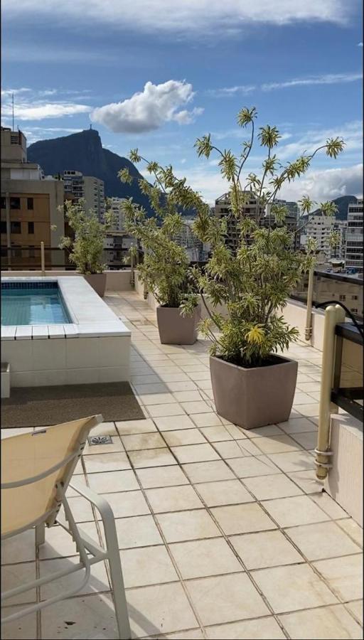 Apto Com Vista Mar, Piscina, Sauna, Academia E Servicos De Limpeza Apartamento *