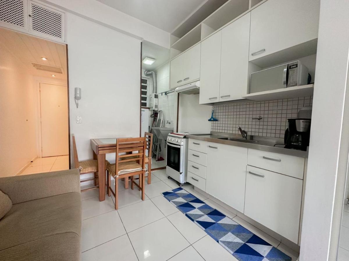 Charming Vista Mar No Posto 5 * Rio de Janeiro