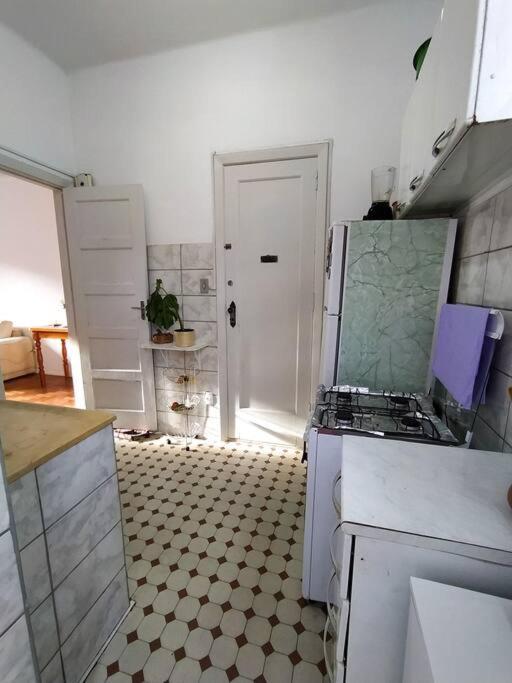 Em Santa Teresa Apartment *