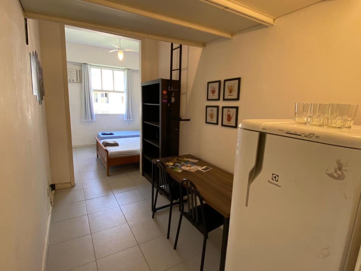Completo Na De Copacabana, Perto Ipanema Gal Osorio, Com Ar, Wifi, Netflix, Ate 3 Pessoas, Pauloangerami Sf138 Apartamento Rio de Janeiro