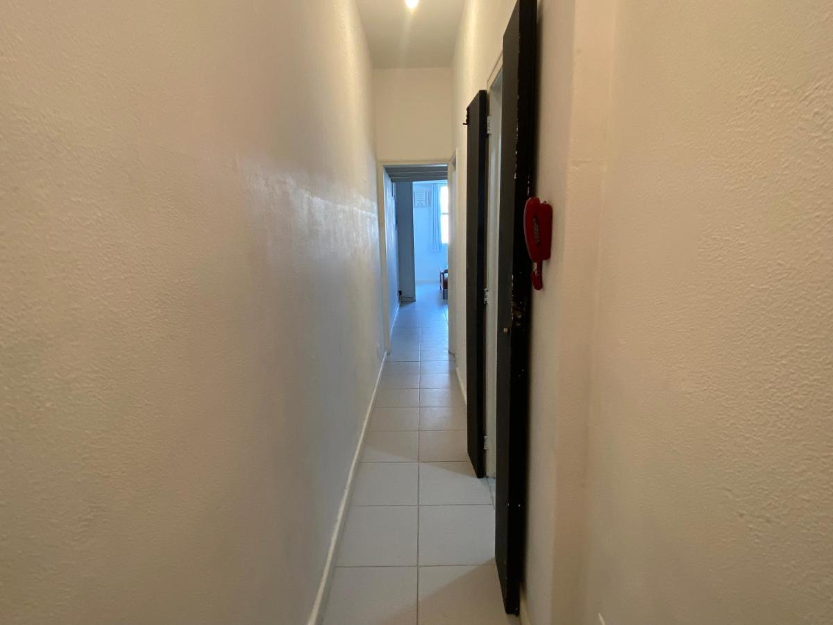 Completo Na De Copacabana, Perto Ipanema Gal Osorio, Com Ar, Wifi, Netflix, Ate 3 Pessoas, Pauloangerami Sf138