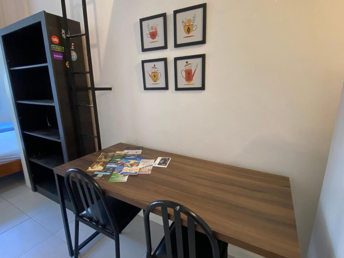Completo Na De Copacabana, Perto Ipanema Gal Osorio, Com Ar, Wifi, Netflix, Ate 3 Pessoas, Pauloangerami Sf138 Apartamento Rio de Janeiro