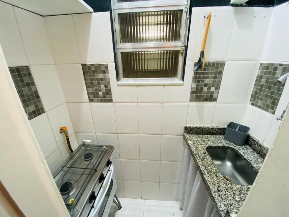 Completo Na De Copacabana, Perto Ipanema Gal Osorio, Com Ar, Wifi, Netflix, Ate 3 Pessoas, Pauloangerami Sf138 *