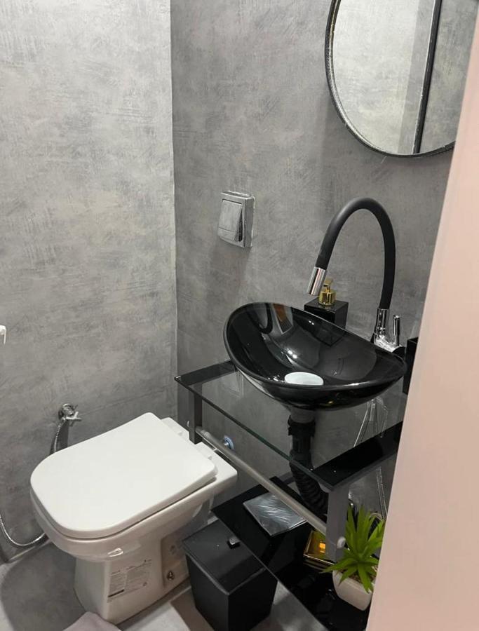 Aconchegante / Localizacao Privilegiada. Na Apartment *