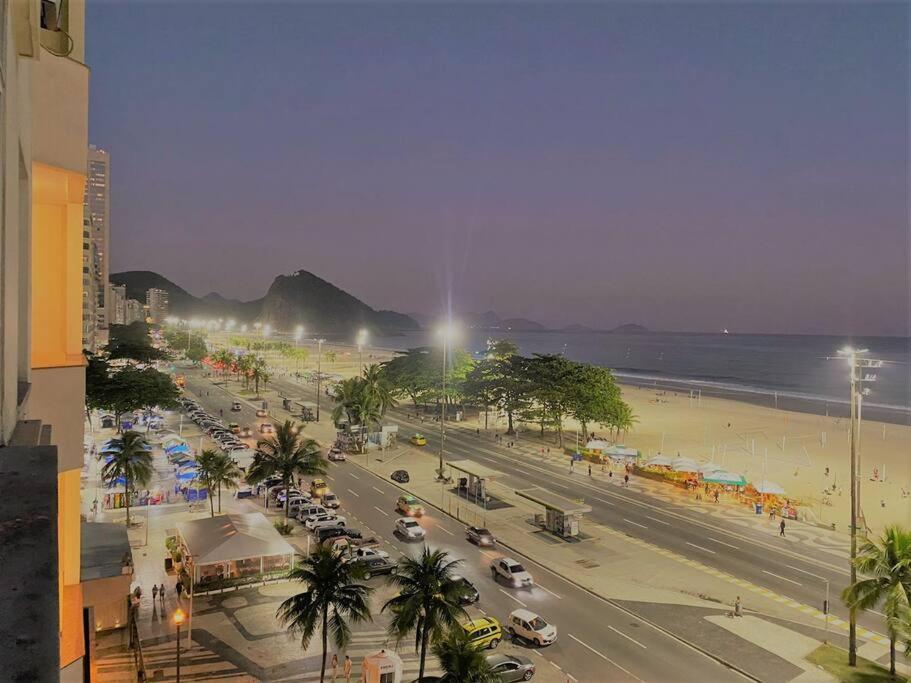 Apartamento Vista Espetacular Para O Mar De Copacabana *