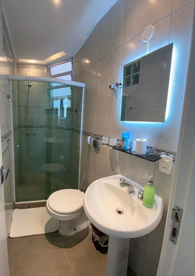 Apartamento Xavier Da Silveira 40
