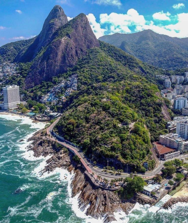 Ocean View House Of Zepp - Good Neighbourhood, 5 Minute Walk To The Beach, Stunning Sunrise Views Apartment Rio de Janeiro