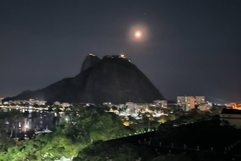 Apartamento Linda Vista P/ Pao De Acucar, Area Nobre, Praias. *