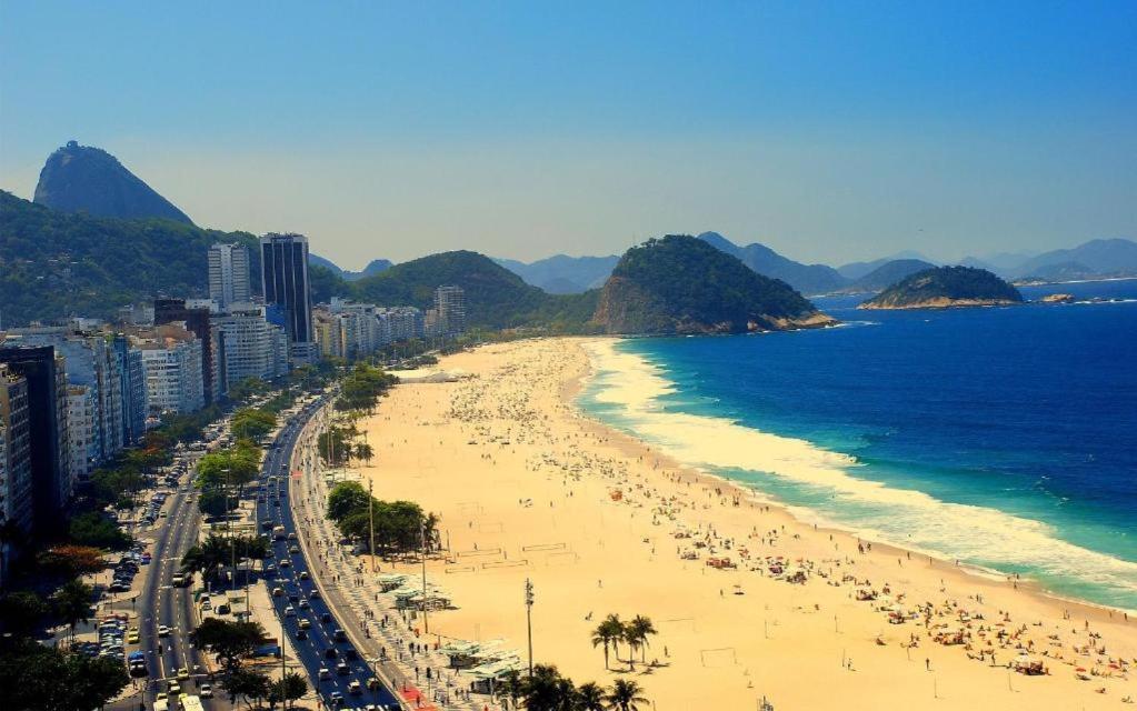 Completo Na De Copacabana Com Ar, Wifi, Netflix, Ate 4 Pessoas, Fundos Claro E Silencioso, Pauloangerami Pj135 * Rio de Janeiro