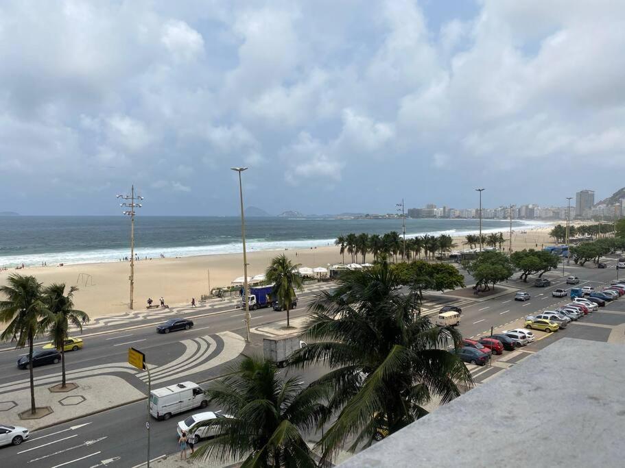 Apartamento A Beira Da Praia De Copacabana Apartamento *