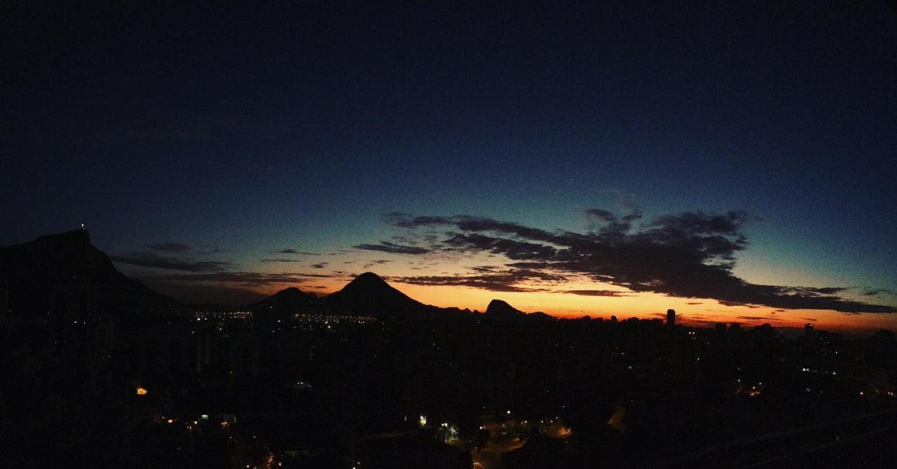 Cobertura Duplex Com Vista Panoramica Na Gavea