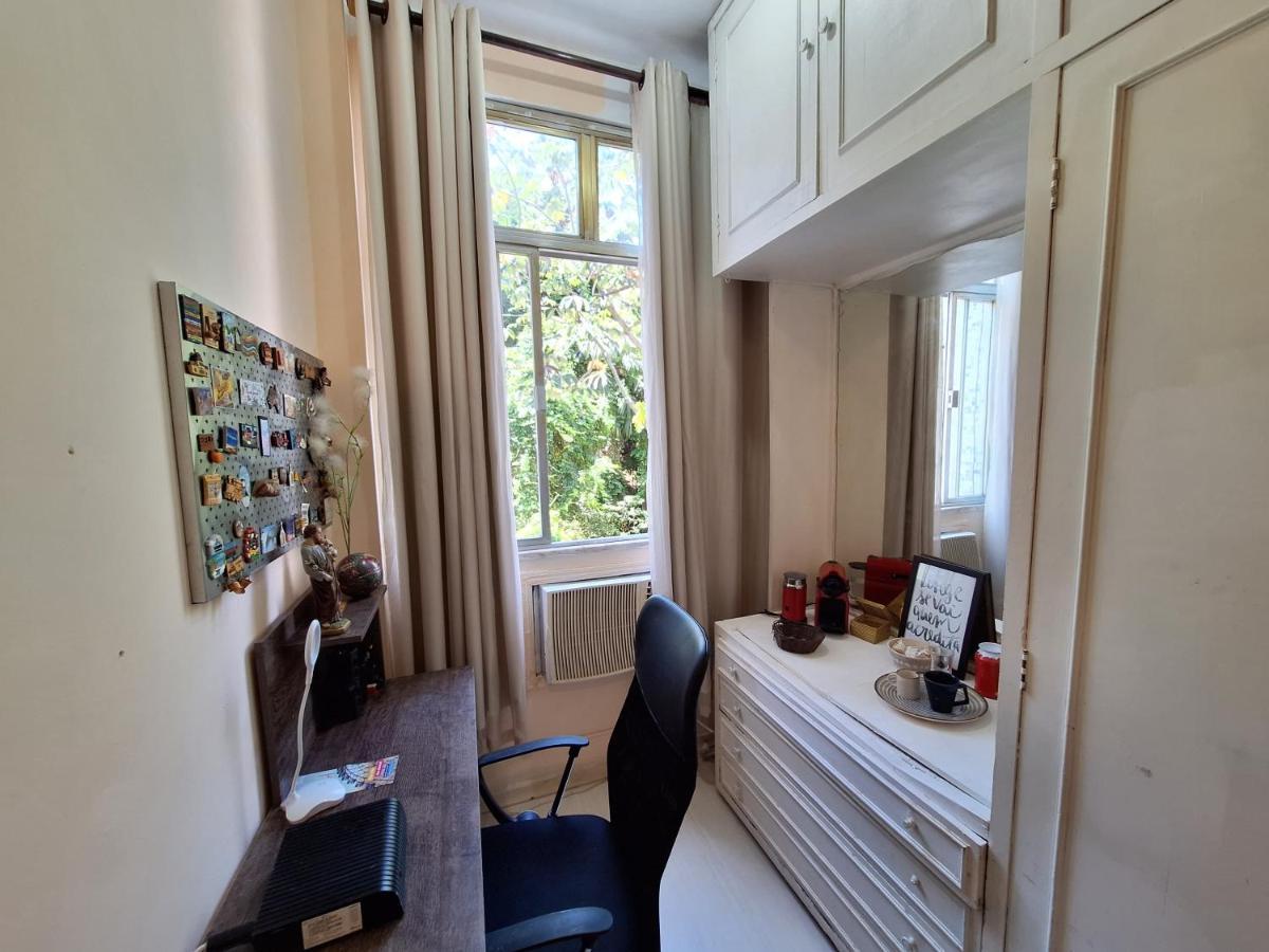 Inteiro Em Laranjeiras Apartamento