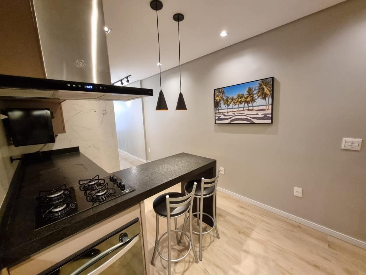 Esplendido E Moderno Copacabana - 3 Quadras Da E Metro - Ar Condicionado Apartamento *