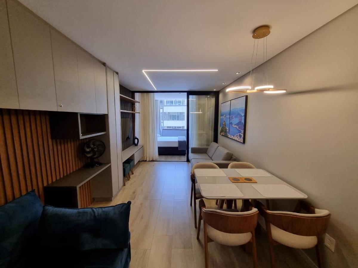 Esplendido E Moderno Copacabana - 3 Quadras Da E Metro - Ar Condicionado
