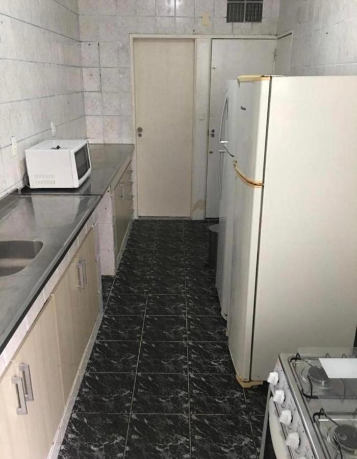 De Solteiro Em Casa Privada Rio de Janeiro