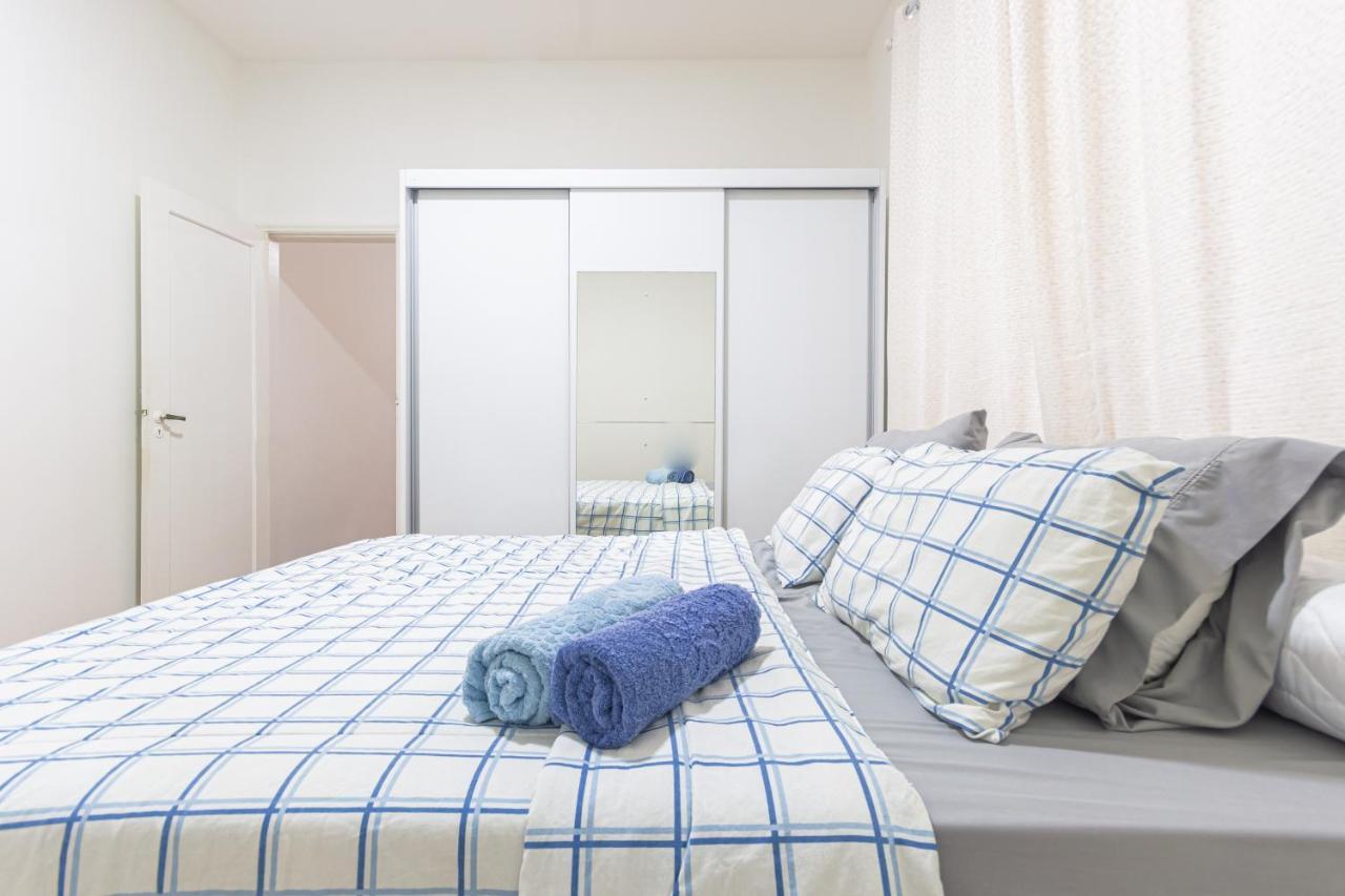 Ap Confortavel A 10 Metros Da Praia Do Arpoador Rj Apartment