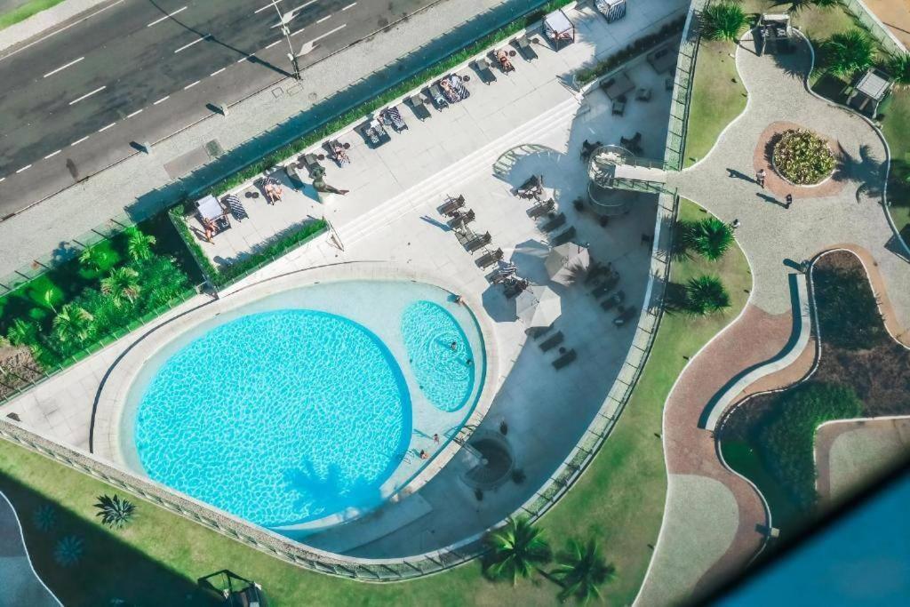 Quarto No Nacional Com Vista Mar Para A Praia De Sao Conrado, Rj *
