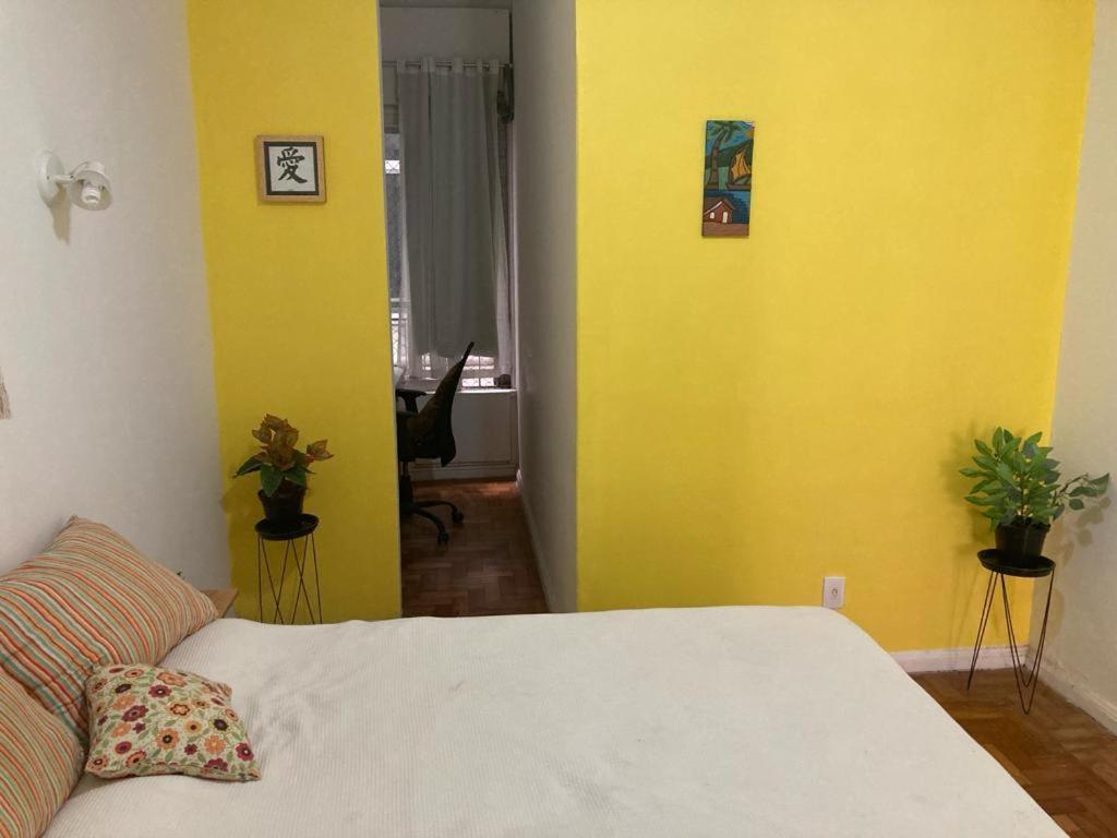 Quarto Privativo Em Apartamento Homestay Rio de Janeiro