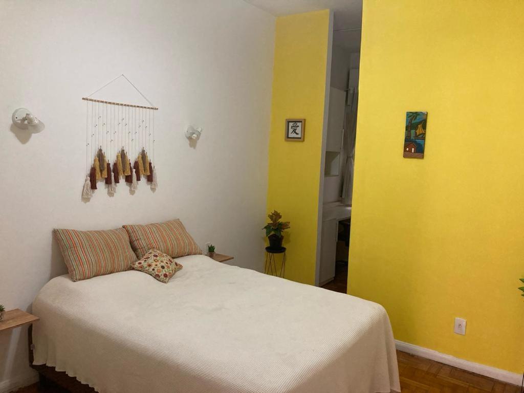 Quarto Privativo Em Apartamento *