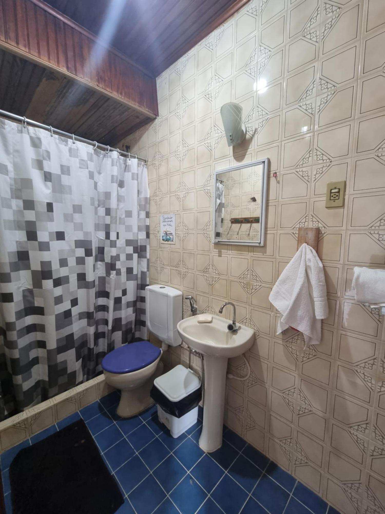Em Paqueta Bed & Breakfast *