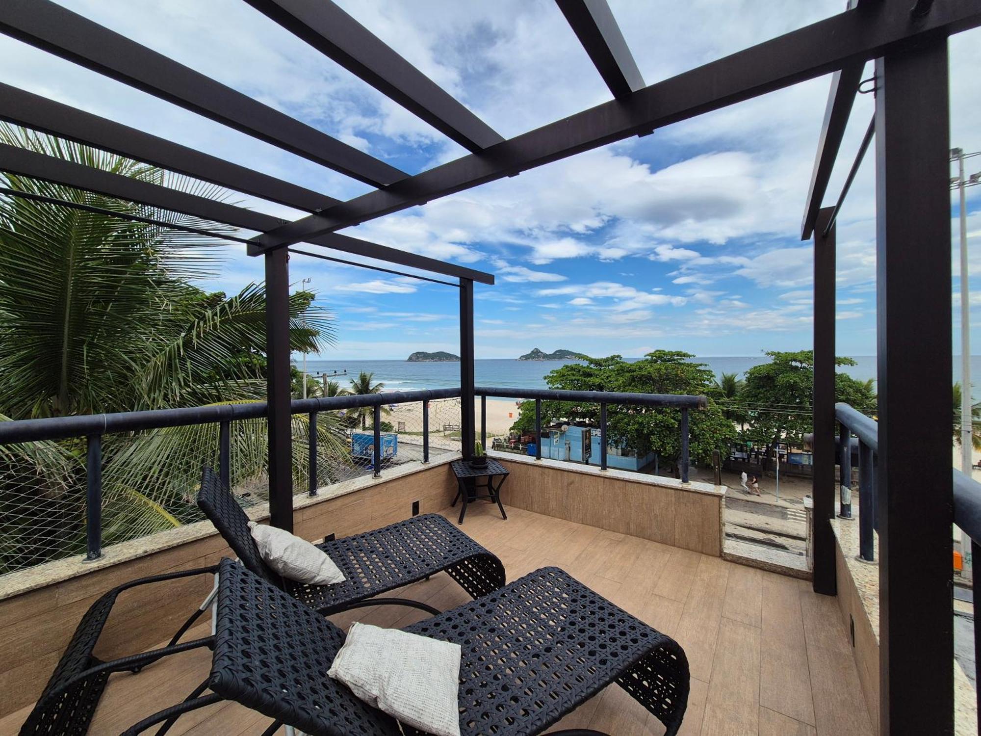 Ap Pepê Alecrim Com Jacuzzi E Solário Frente Ao Mar Apartamento